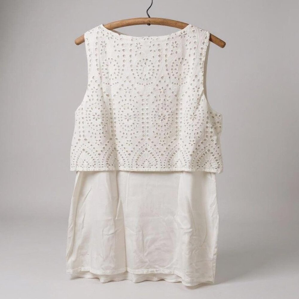 J.Jill White Eyelet Layered Sleeveless Top Detailed Cutout Pattern Medium - Picture 2 of 8